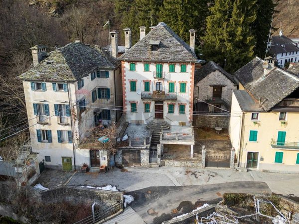 casa indipendente in vendita a Druogno