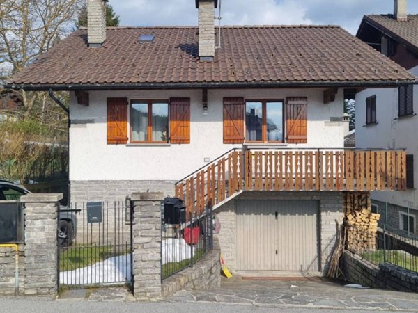casa indipendente in vendita a Druogno