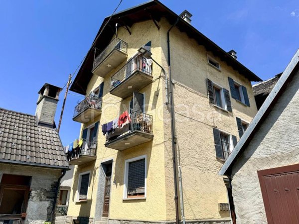 appartamento in vendita a Druogno in zona Coimo