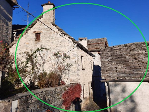 casa indipendente in vendita a Druogno