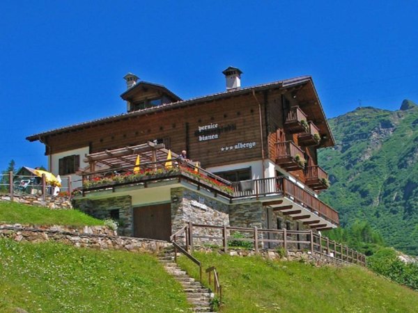 intera palazzina in vendita a Formazza