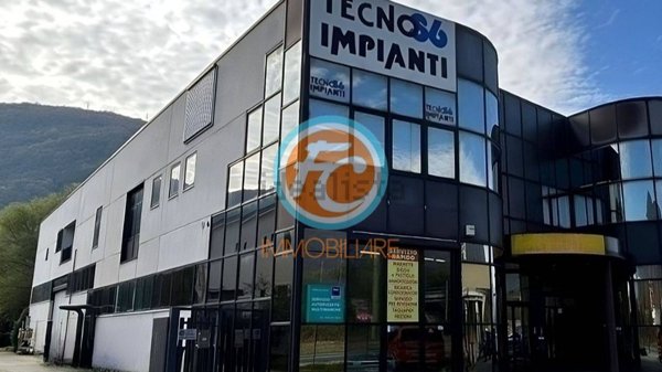 ufficio in vendita a Formazza in zona San Michele