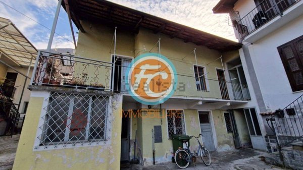 casa indipendente in vendita a Formazza in zona San Michele