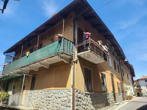 casa indipendente in vendita a Formazza in zona San Michele