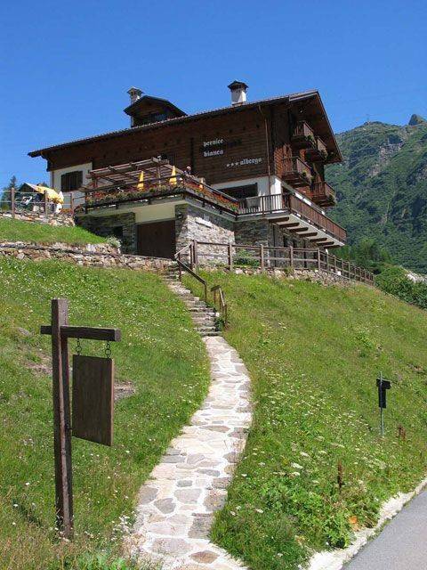 intera palazzina in vendita a Formazza