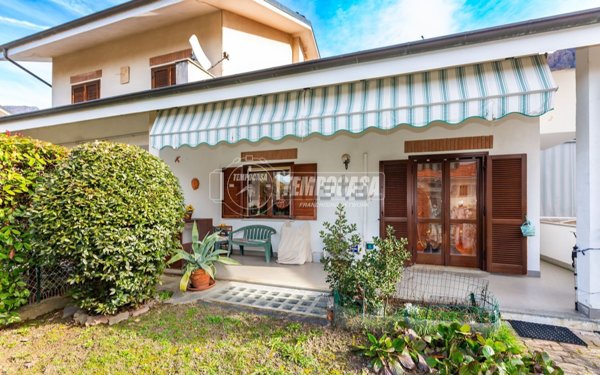casa indipendente in vendita a Formazza in zona San Michele
