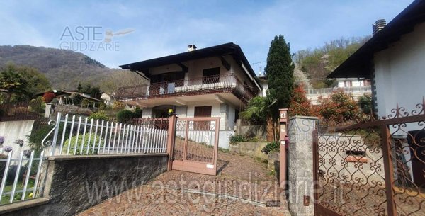 casa indipendente in vendita a Germagno