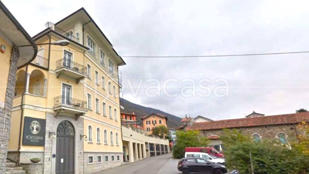negozio in vendita a Ghiffa