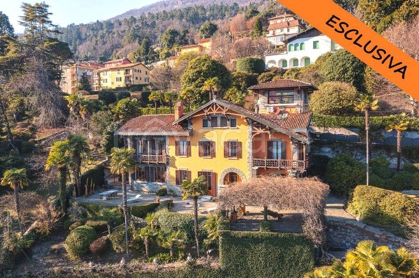 casa indipendente in vendita a Ghiffa