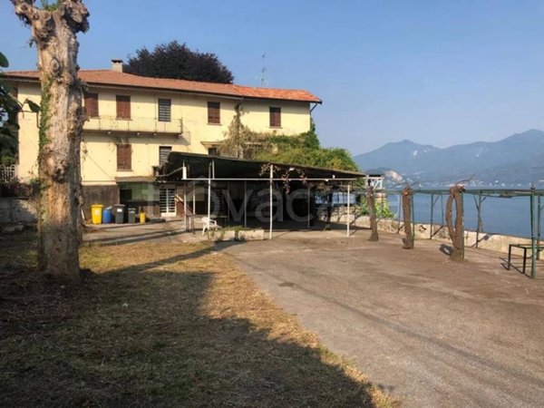 appartamento in vendita a Ghiffa in zona Susello