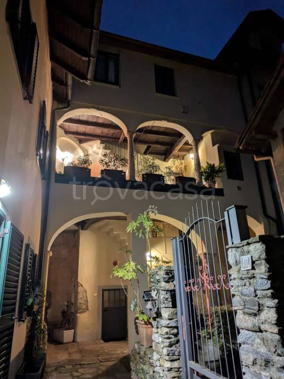 appartamento in vendita a Ghiffa