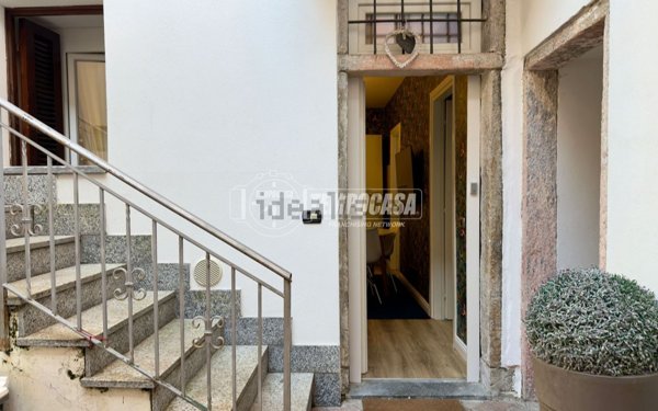 appartamento in vendita a Ghiffa in zona Frino