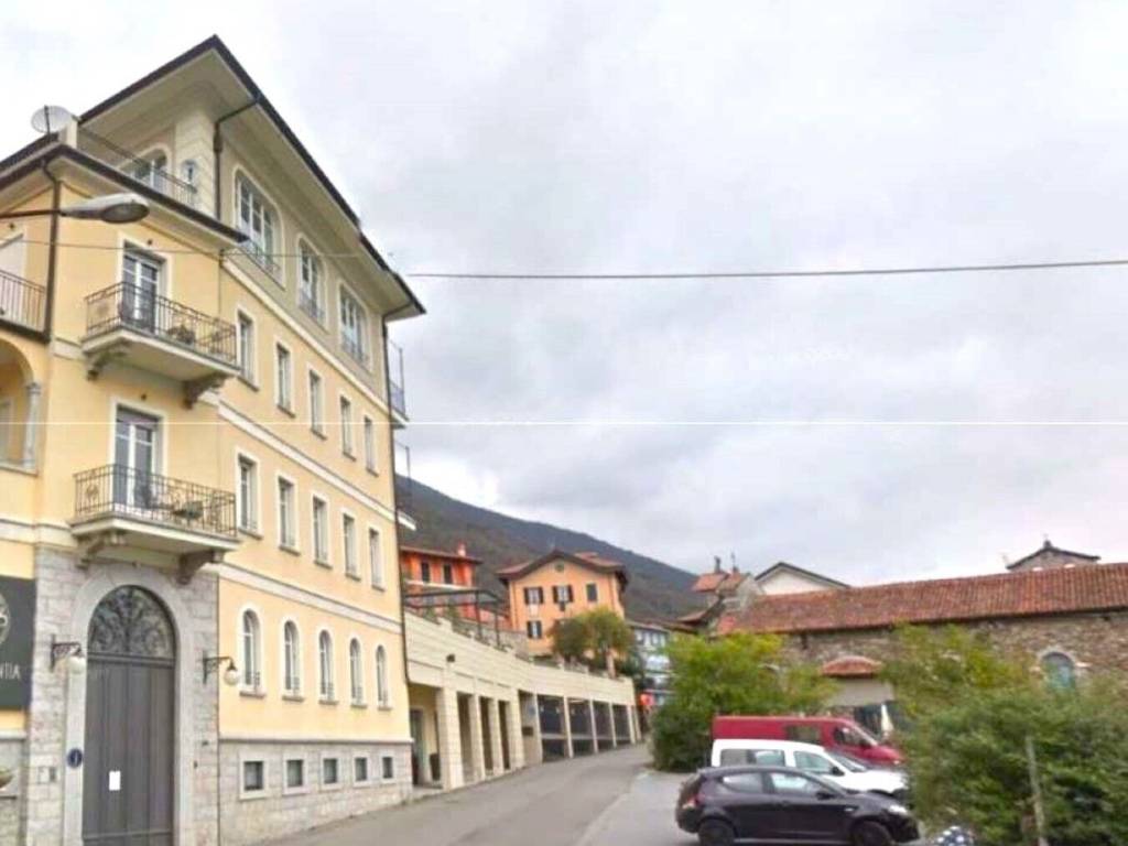 intera palazzina in vendita a Ghiffa