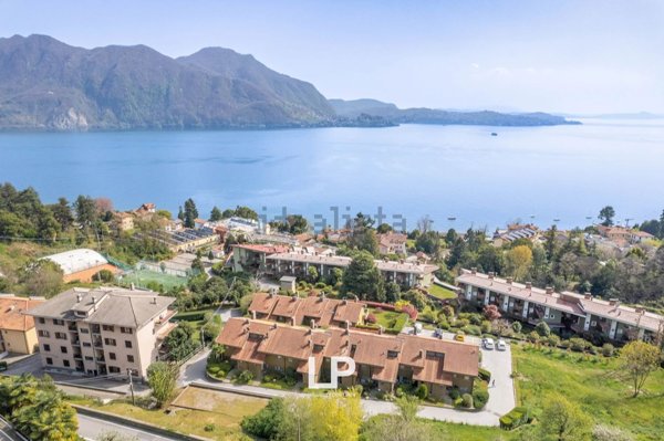 casa indipendente in vendita a Ghiffa