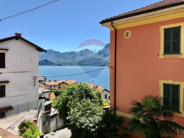 casa indipendente in vendita a Ghiffa in zona Susello