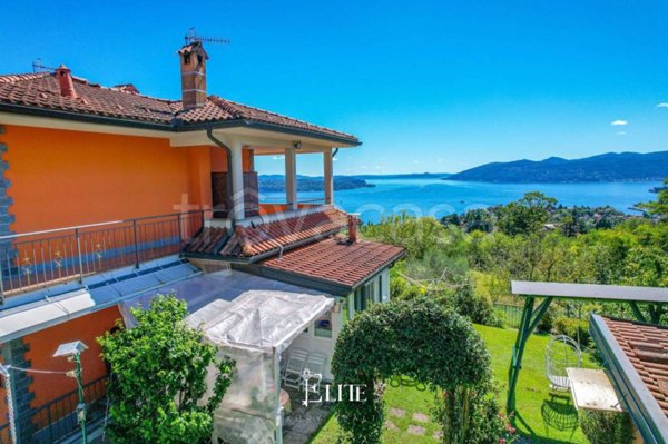 casa indipendente in vendita a Ghiffa