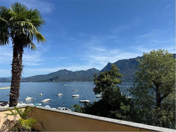 casa indipendente in vendita a Ghiffa