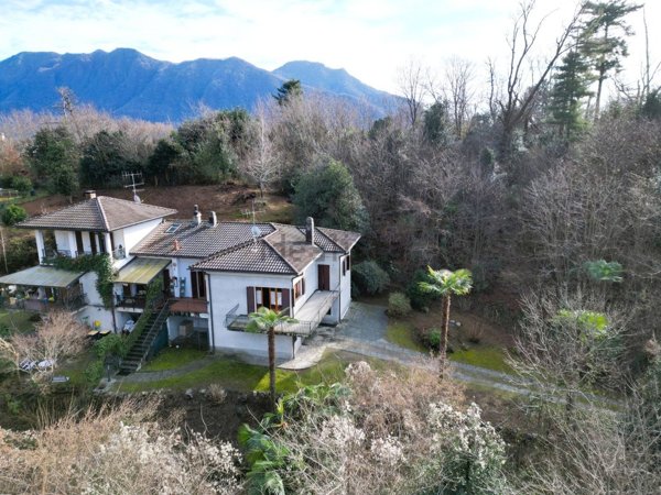 casa indipendente in vendita a Ghiffa in zona Susello