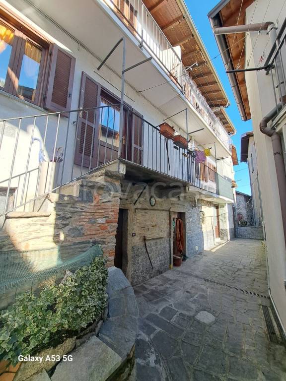 casa indipendente in vendita a Ghiffa in zona Ronco