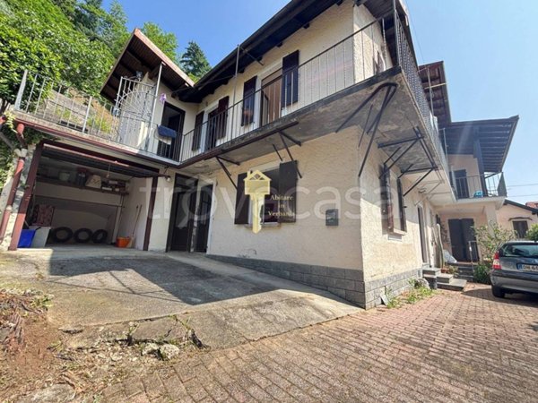 appartamento in vendita a Ghiffa in zona Susello