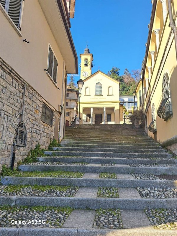 casa indipendente in vendita a Ghiffa in zona Ronco