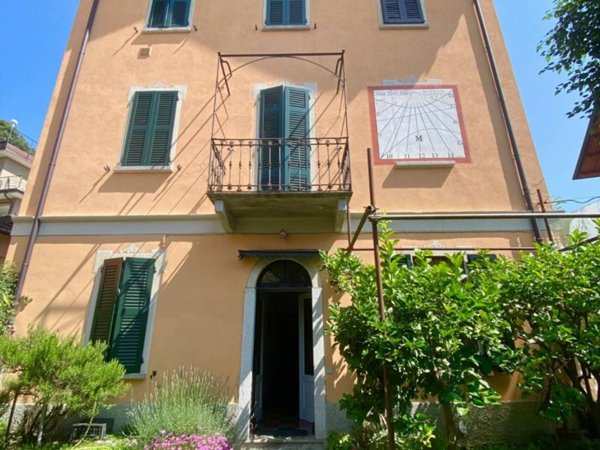 casa indipendente in vendita a Ghiffa