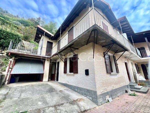 casa indipendente in vendita a Ghiffa in zona Susello