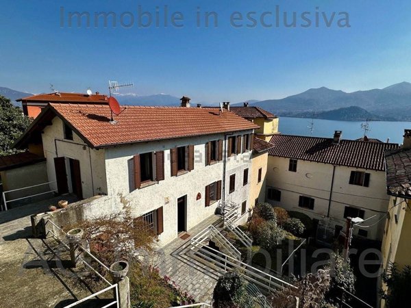 casa indipendente in vendita a Ghiffa