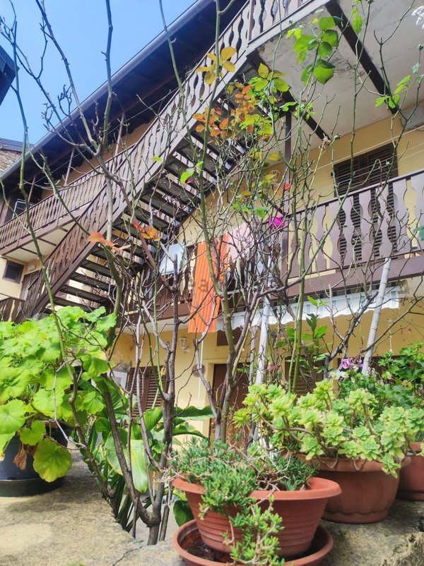 appartamento in vendita a Ghiffa in zona Frino