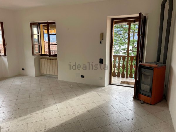 appartamento in vendita a Ghiffa in zona Frino