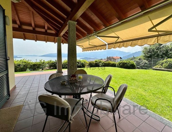 casa indipendente in vendita a Ghiffa