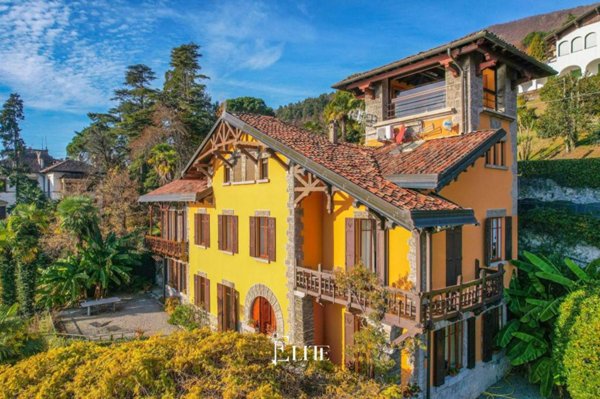 casa indipendente in vendita a Ghiffa