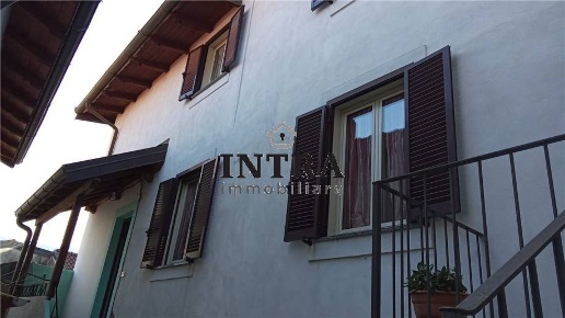 casa indipendente in vendita a Ghiffa in zona Ronco