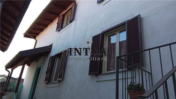 casa indipendente in vendita a Ghiffa in zona Ronco