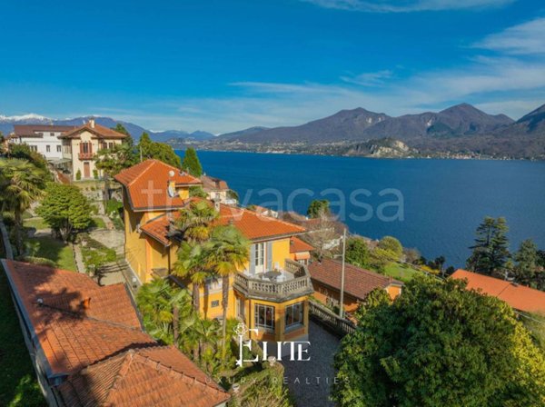 casa indipendente in vendita a Ghiffa