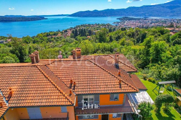 casa indipendente in vendita a Ghiffa