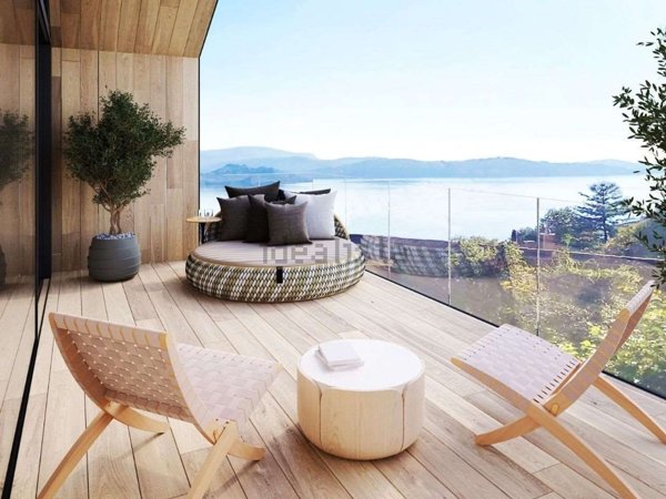 casa indipendente in vendita a Ghiffa