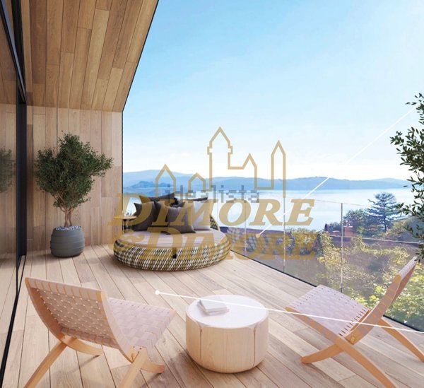 casa indipendente in vendita a Ghiffa