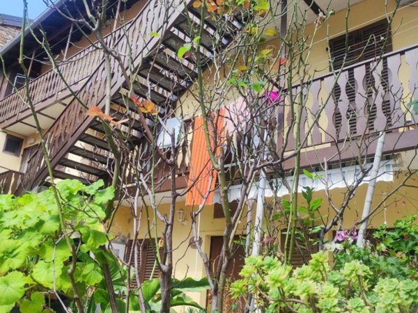 appartamento in vendita a Ghiffa in zona Susello