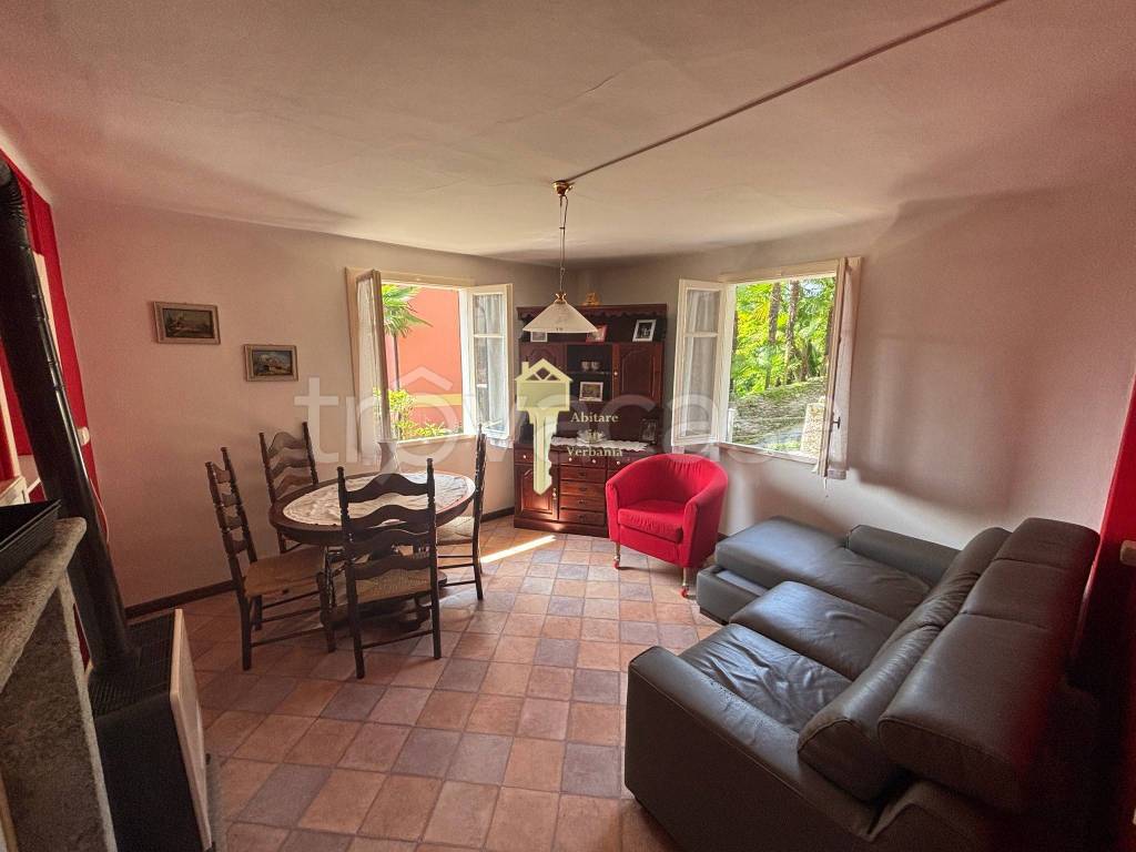 appartamento in vendita a Ghiffa in zona Susello