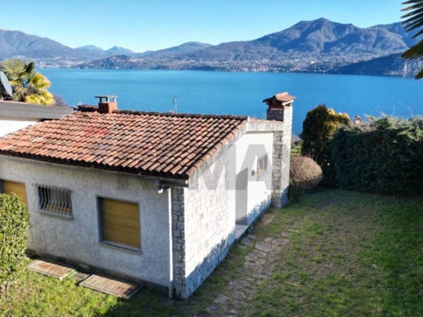 casa indipendente in vendita a Ghiffa