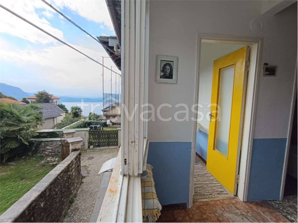 appartamento in vendita a Ghiffa