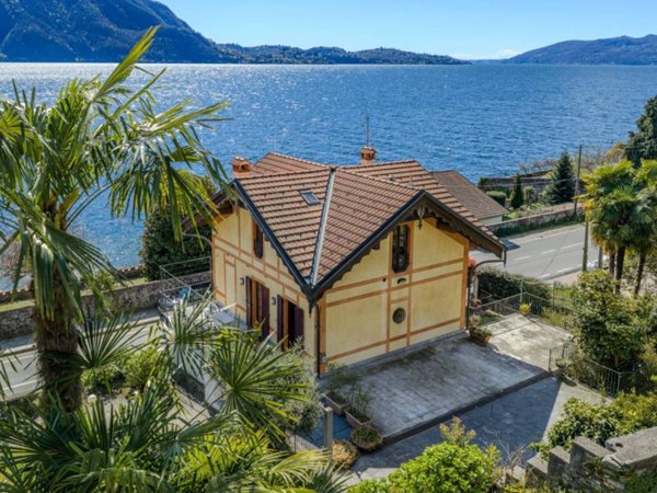 casa indipendente in vendita a Ghiffa