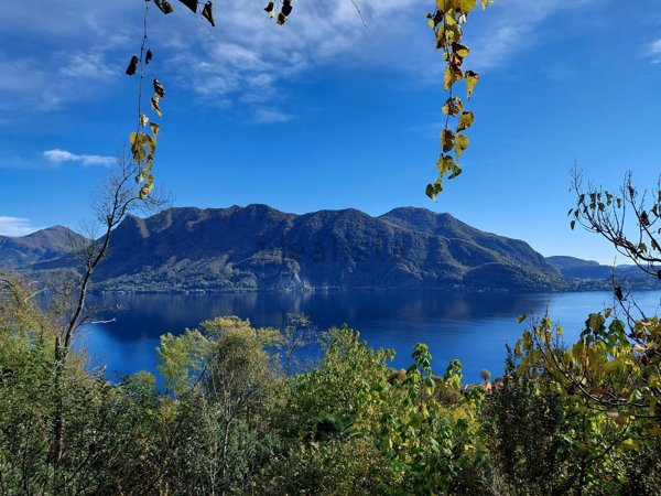 trivano in vendita a Ghiffa in zona Susello