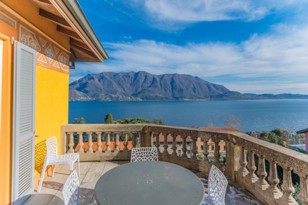 casa indipendente in vendita a Ghiffa in zona Ronco