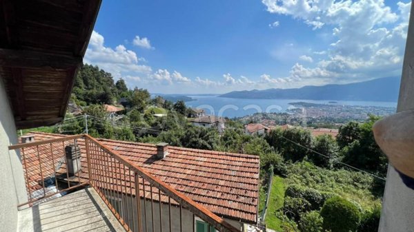 casa indipendente in vendita a Ghiffa in zona Susello
