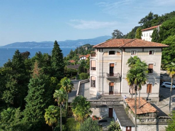 casa indipendente in vendita a Ghiffa in zona Frino