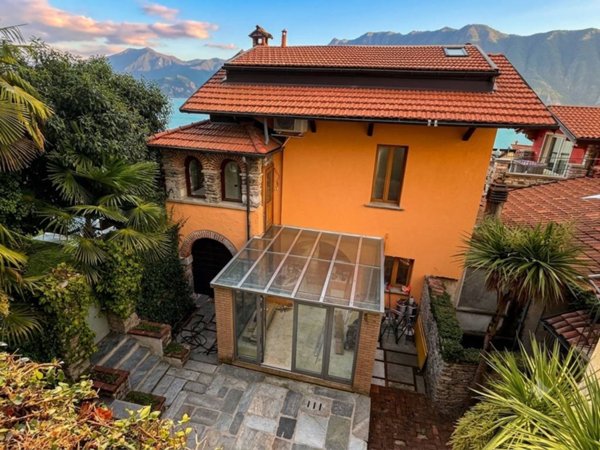 casa indipendente in vendita a Ghiffa in zona Ronco