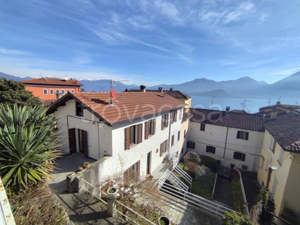 casa indipendente in vendita a Ghiffa in zona Ronco