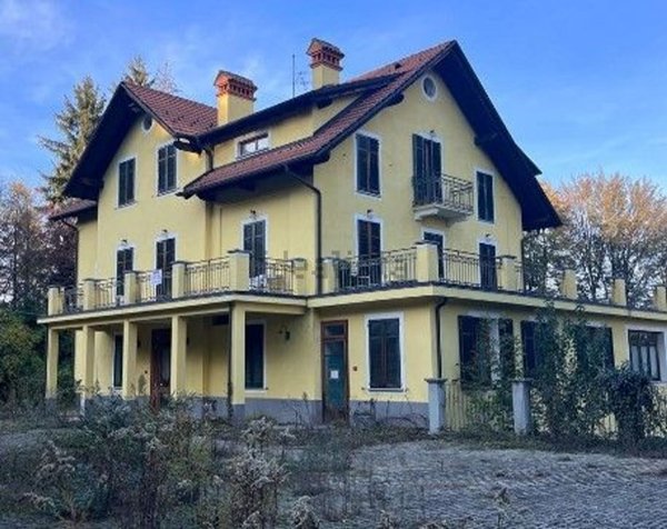 negozio in vendita a Gignese